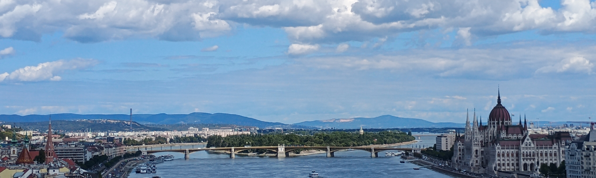 Margitsziget / Margit híd, Budapest, Hungary