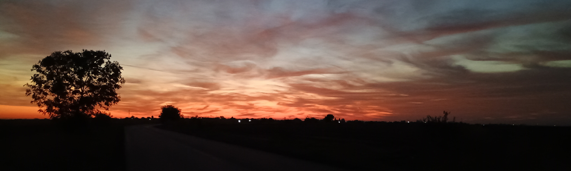6 am sunrise near Frasinu, Romania
